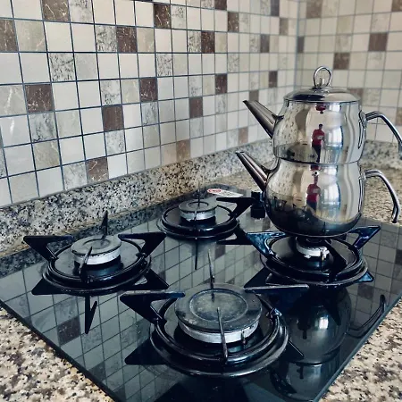 Konyaalti Furkan Family Apartamento Antália