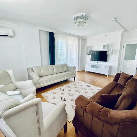 Konyaalti Furkan Family Апартаменты *
